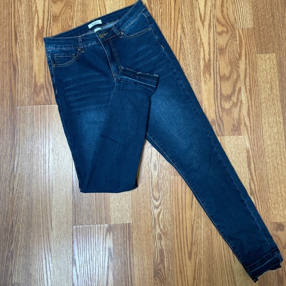 BLEU Raw Hem Blue Jeans - Picture 1 of 4
